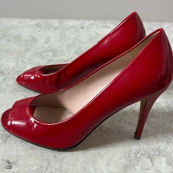 Stuart Weitzman Peep Toe Pumps Bright Red 9 Bold Solid Stiletto Heels Party - Picture 3 of 10